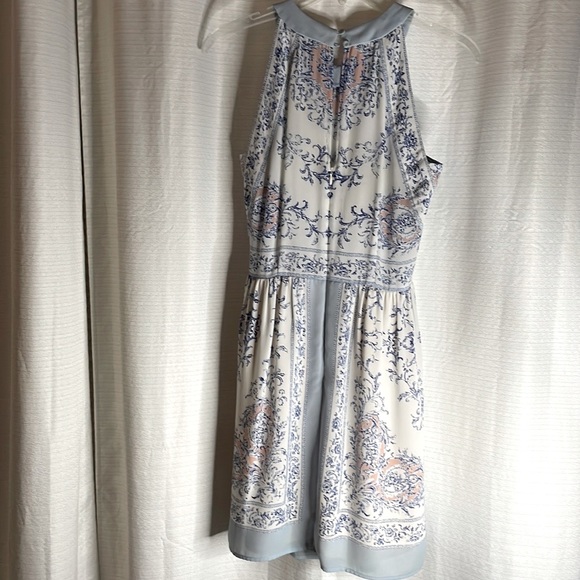 BCBGMaxAzria Mini Dress Size 4 Small - Picture 6 of 9